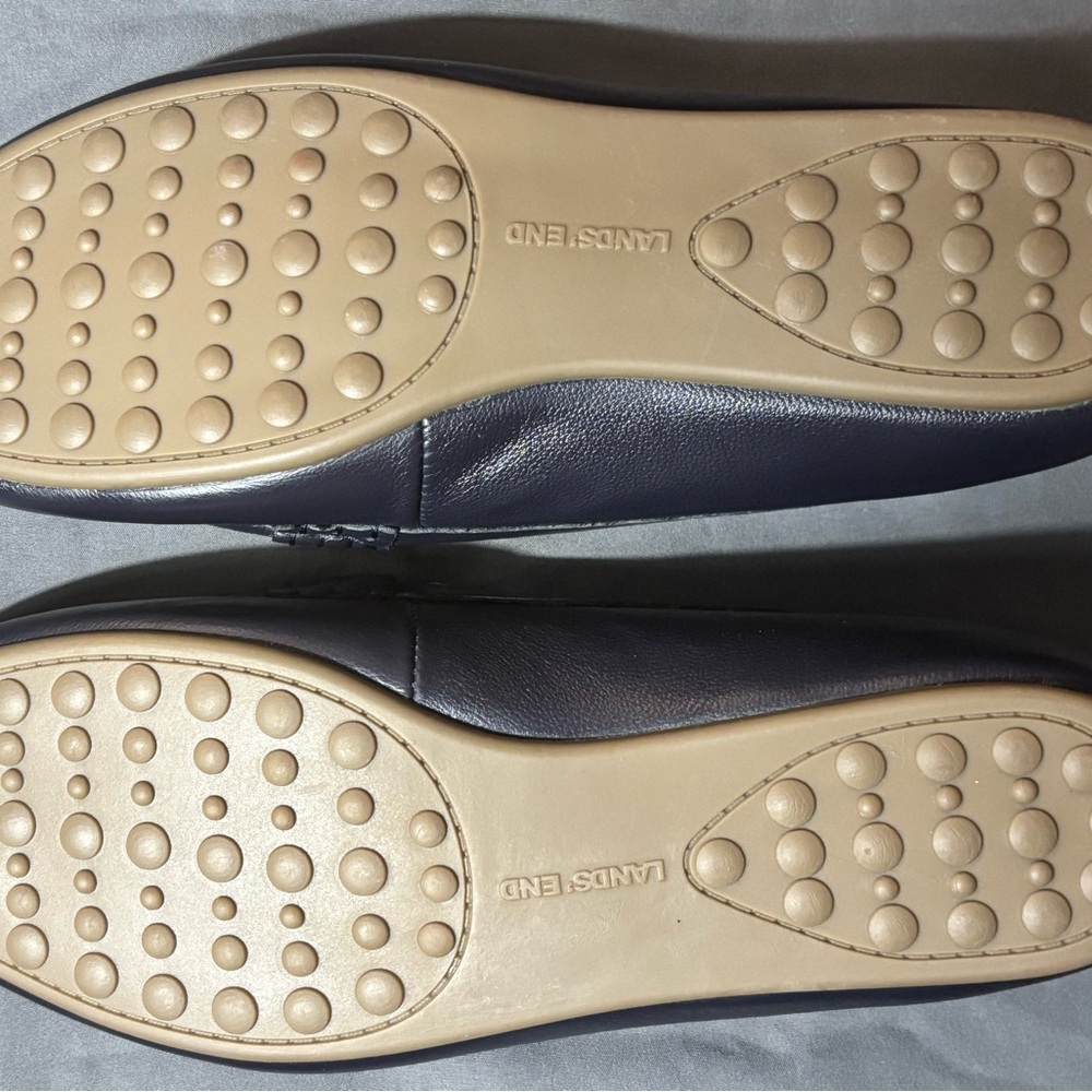 Lands' End women’s Navy Blue Leather Loafers sz 9.5B - Picture 8 of 9